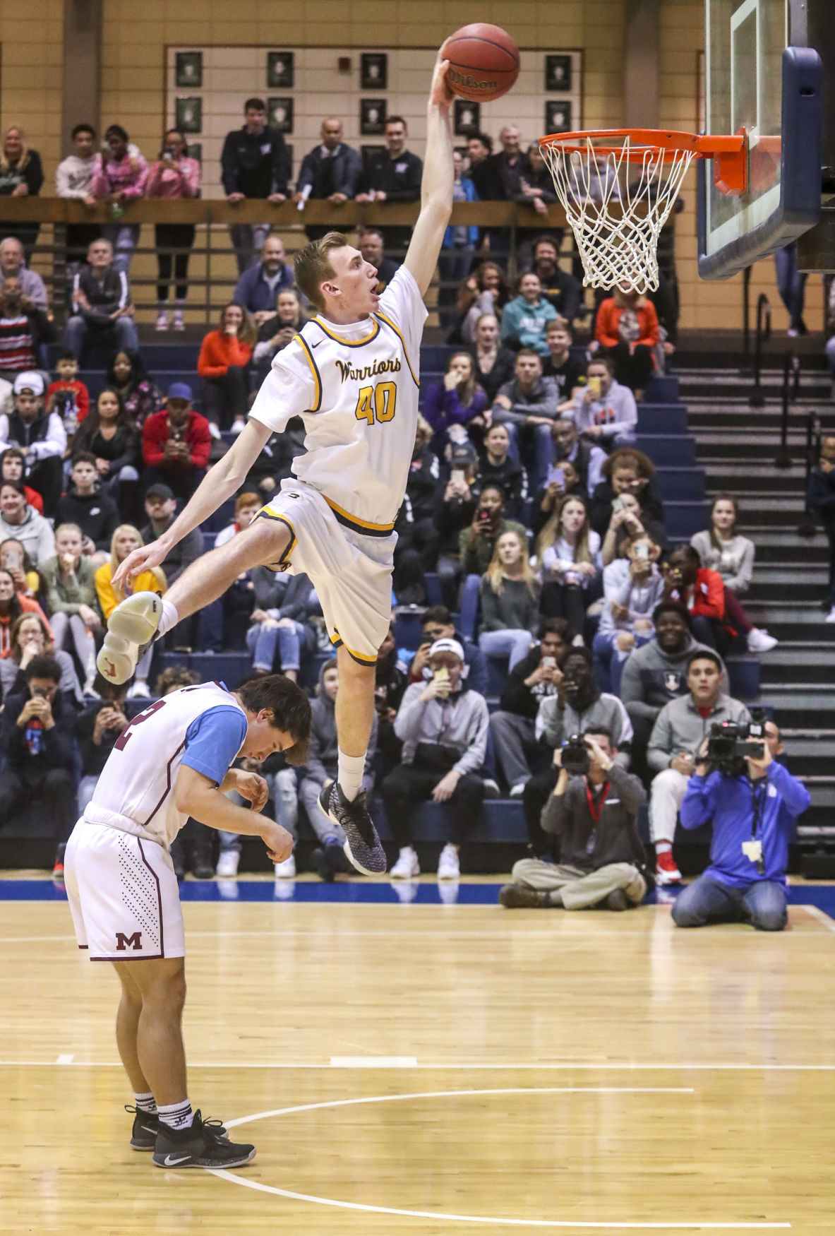 031819-qct-spt-seniorhoops-b010